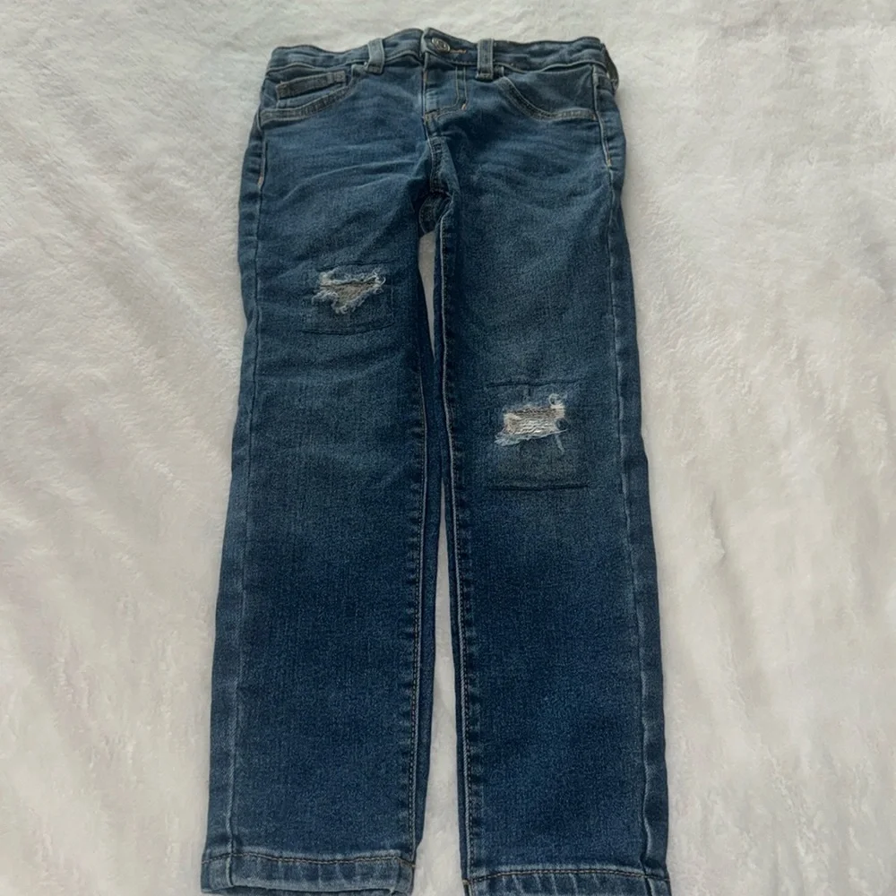 Jumping beans, size 5 adjustable waist blue jeans with sequence patterns on